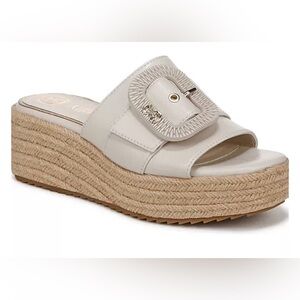 UEC Sam and Libby
Women's Crysta Buckle Platform Wedge Sandals Sz 7.5